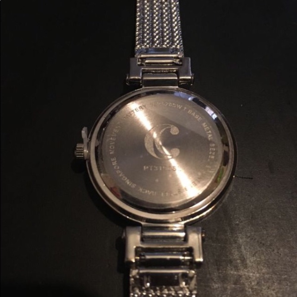 Silver Watch - Picture 4 of 4